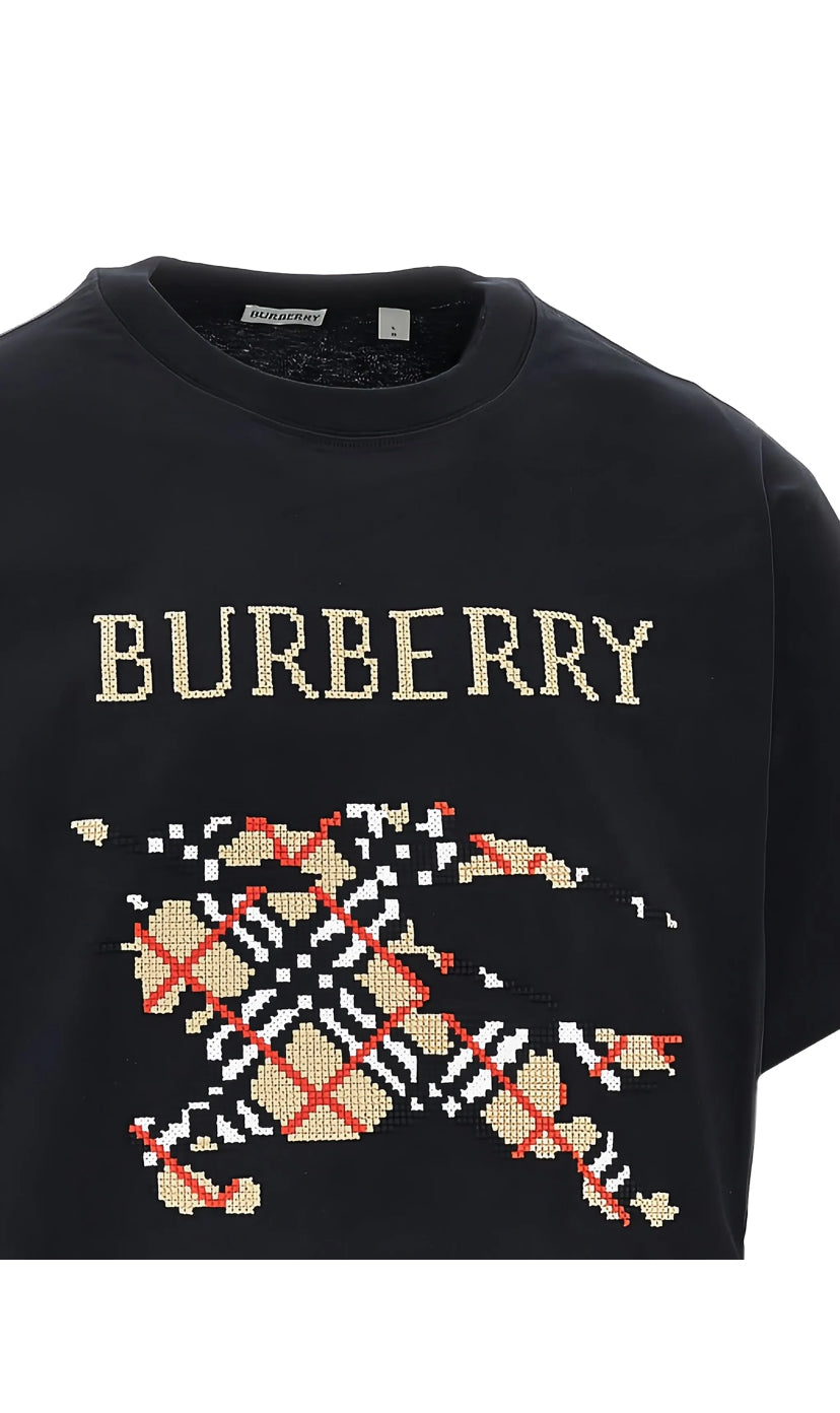 Burberry
cross-stitch EKD T-shirt