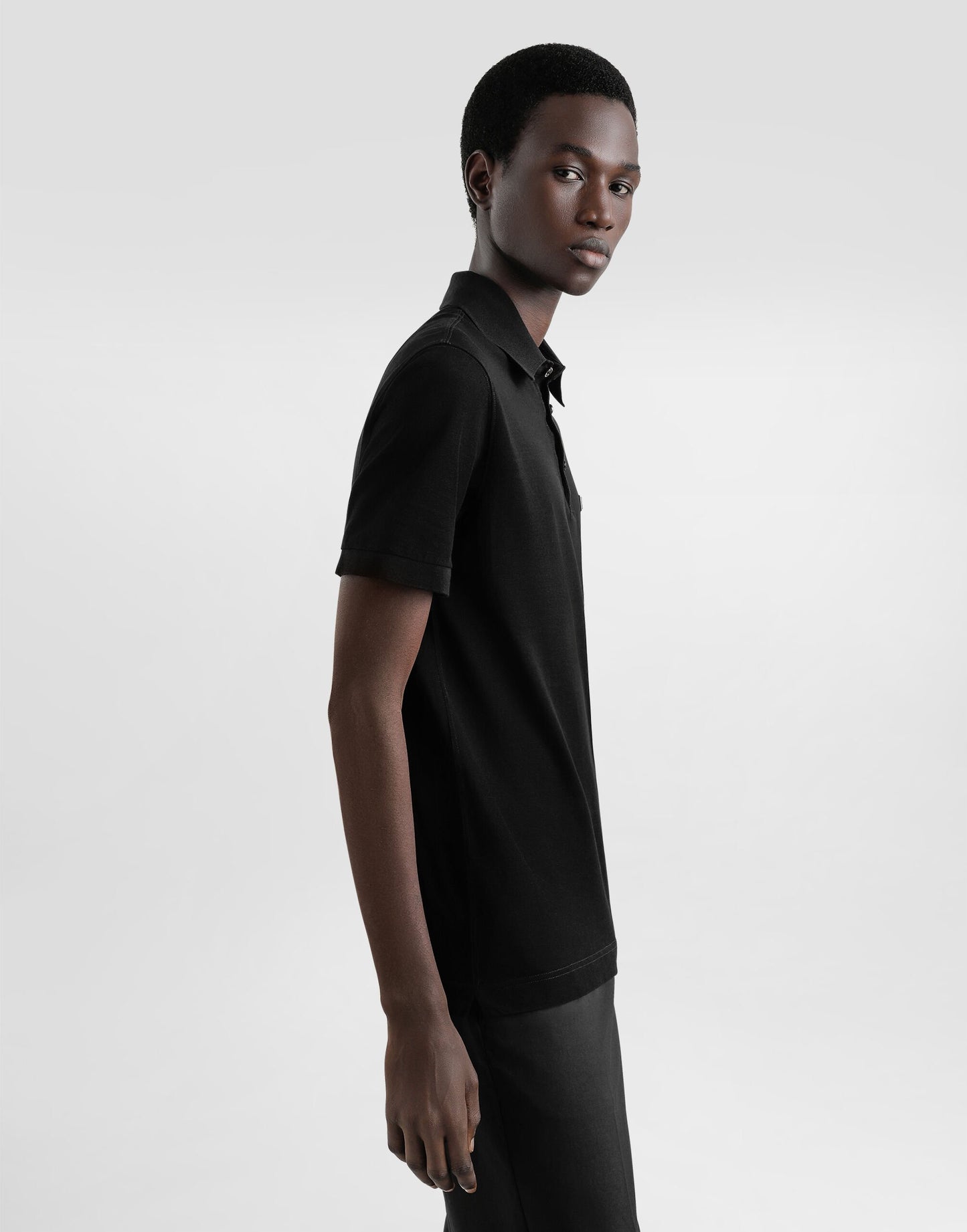 Dolce & Gabbana
Cotton polo-shirt with logo tag