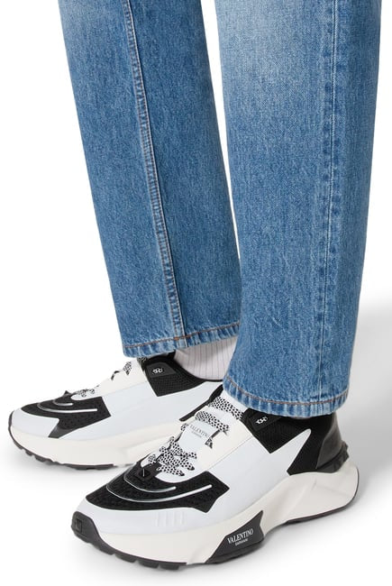 Valentino Garavani
True Act panelled sneakers.                    Runway
