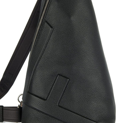 FENDI
Fendi Roma leather cone bag