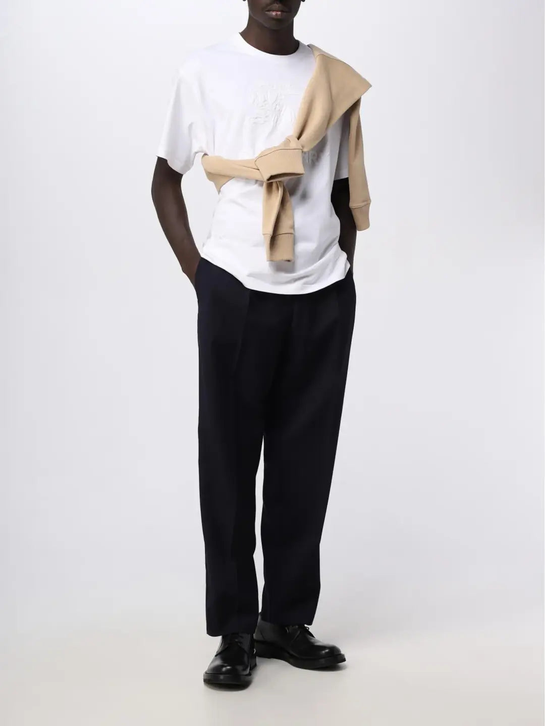 BURBERRY
MENS EMBROIDERED LOGO TSHIRT IN WHITE