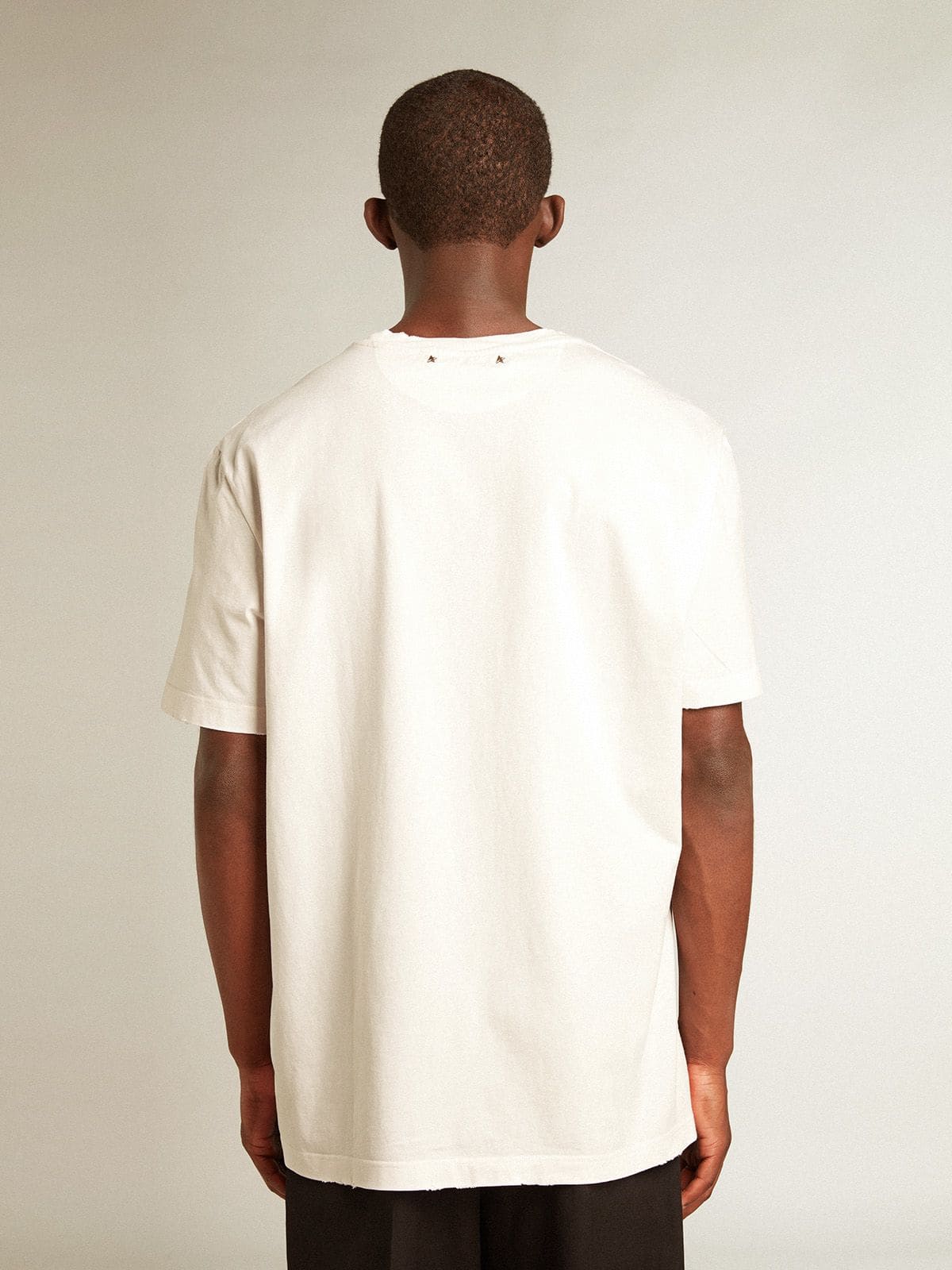 GOLDEN GOOSE Men's white T-shirt with distressed treatment