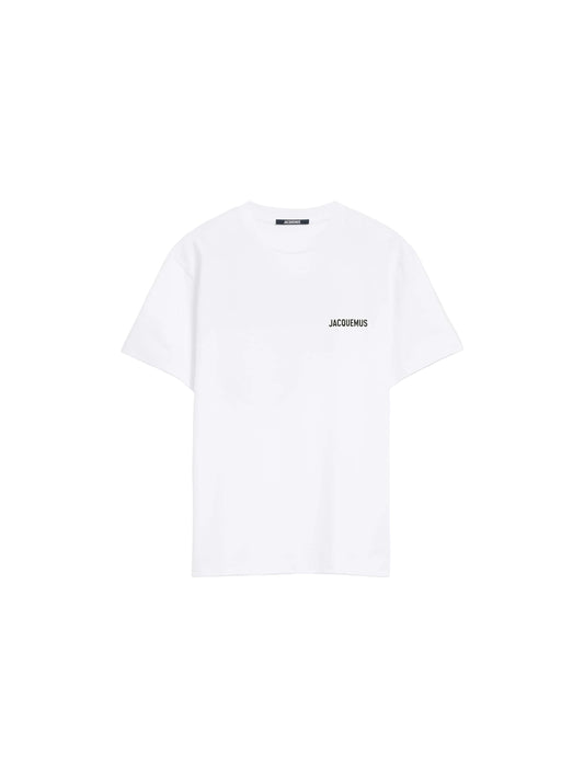JACQUEMUS                                  The Dubai address t-shirt
Short sleeves t-shirt with printed address and logo.