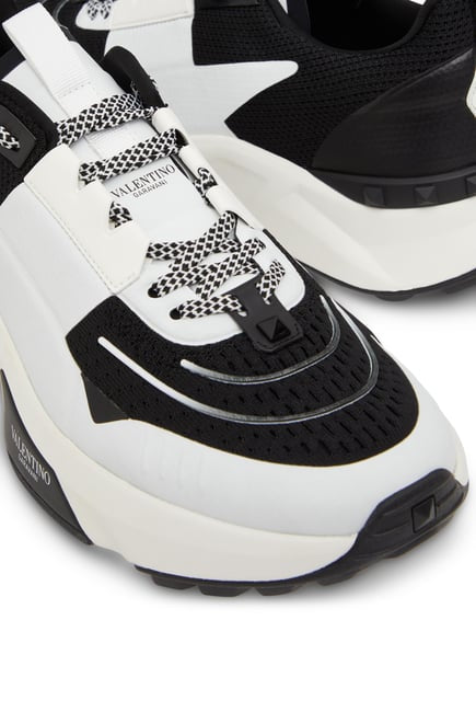 Valentino Garavani
True Act panelled sneakers.                    Runway
