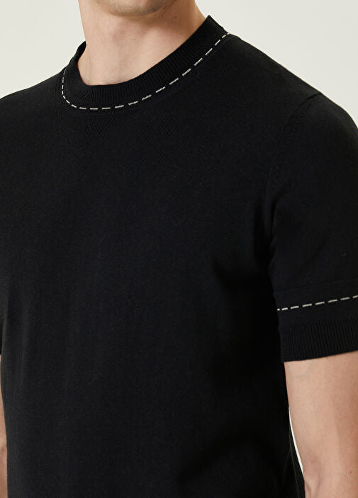 FENDI                                            Navy Blue Logo Jacquard Short Sleeve Knitwear