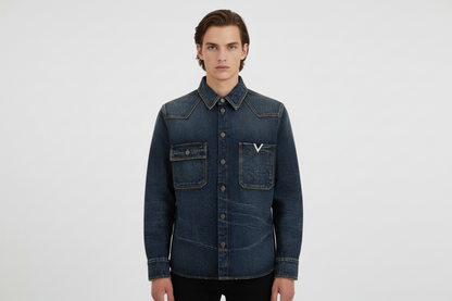 Blue Denim With Shirt Metallic Logo
VALENTINO GARAVANI